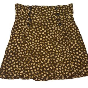 Madewell Piped Mini Skirt is featured in a "Marlow Floral Golden Spinach small